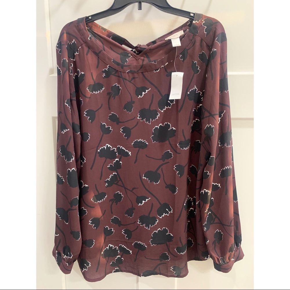 Loft Outlet. Size Large.